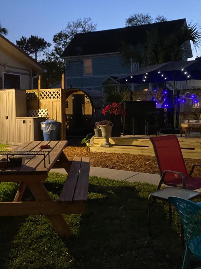 Ms. Maggie'S South Country Inn Daytona Beach Bagian luar foto